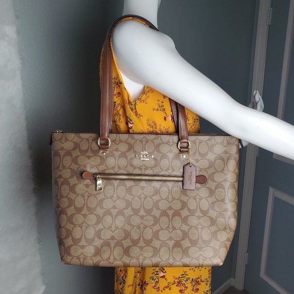 COACH GALLERY TOTE IN SIGNATURE CANVAS - Picture 5 of 6